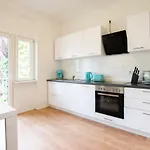 Prime - Monteur House With 1-4 아파트 *