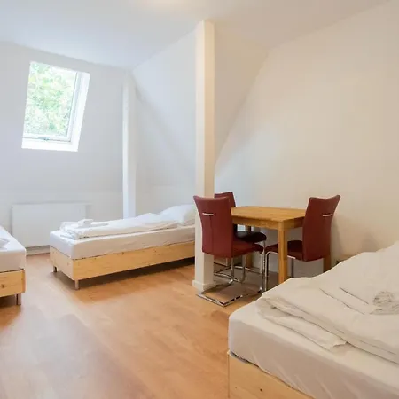 Prime - Monteur House With 1-4 Apartamento