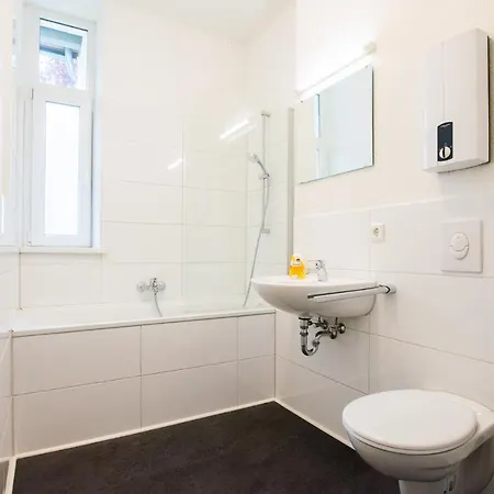 Prime - Monteur House With 1-4 شقة *