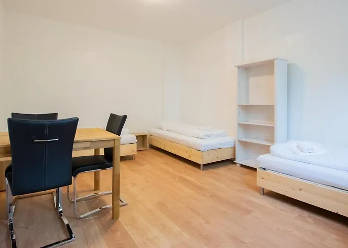 Prime - Monteur House With 1-4 Apartment Duisburg