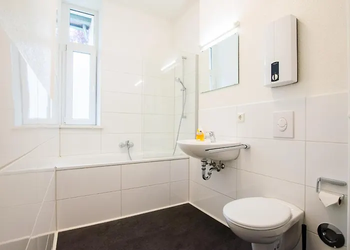 Prime - Monteur House With 1-4 Apartament *