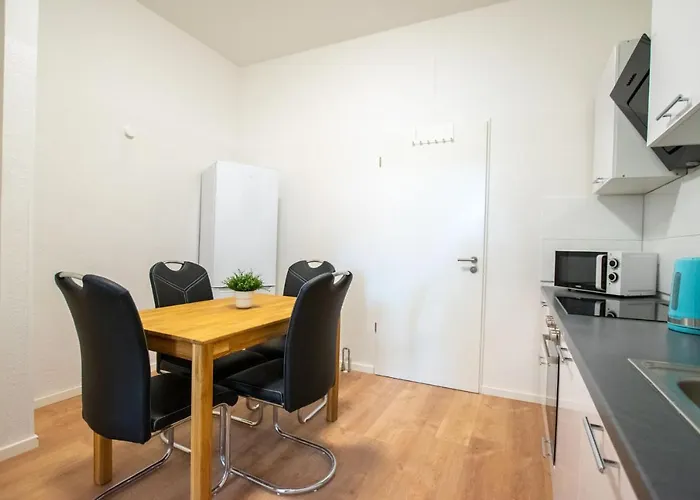 Apartment Prime - Monteur House With 1-4 *