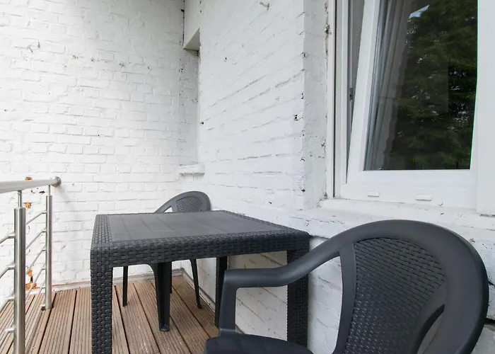 Apartment Prime - Monteur House With 1-4