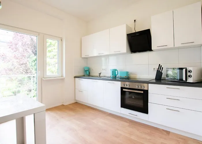 Prime - Monteur House With 1-4 Apartament *