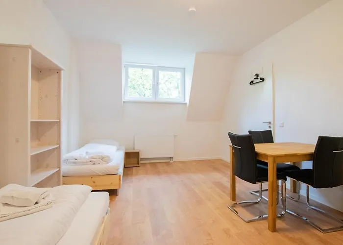 Apartment Prime - Monteur House With 1-4